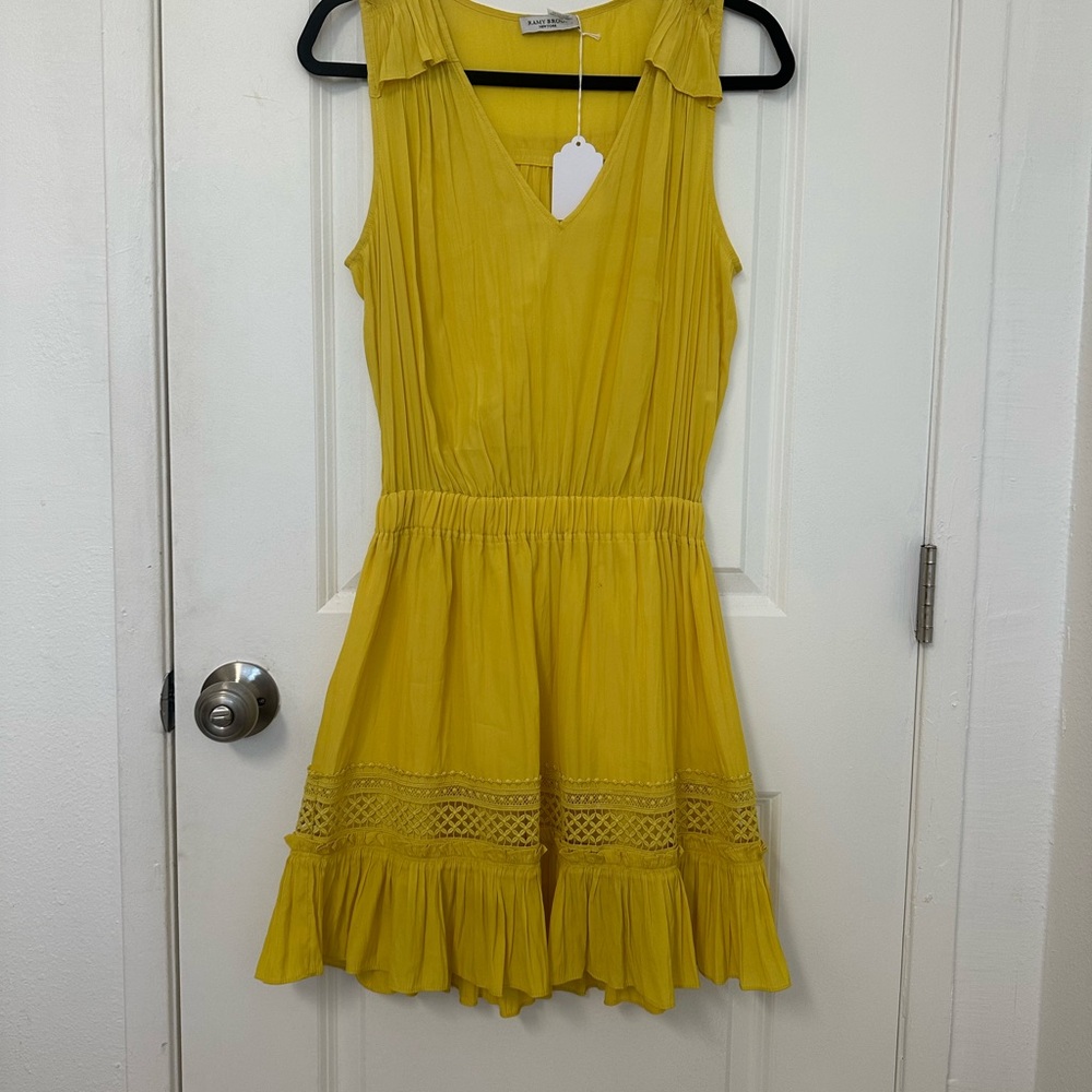 Yellow Sleeveless Dress with Lace Trim